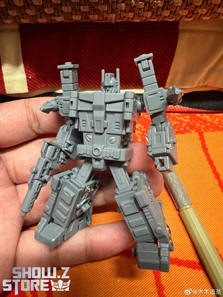 Dr.Wu DW-E23 Tactical Commander Ultra Magnus 5 Dr.Wu DW-E23 Tactical Commander Ultra Magnus - Image 5