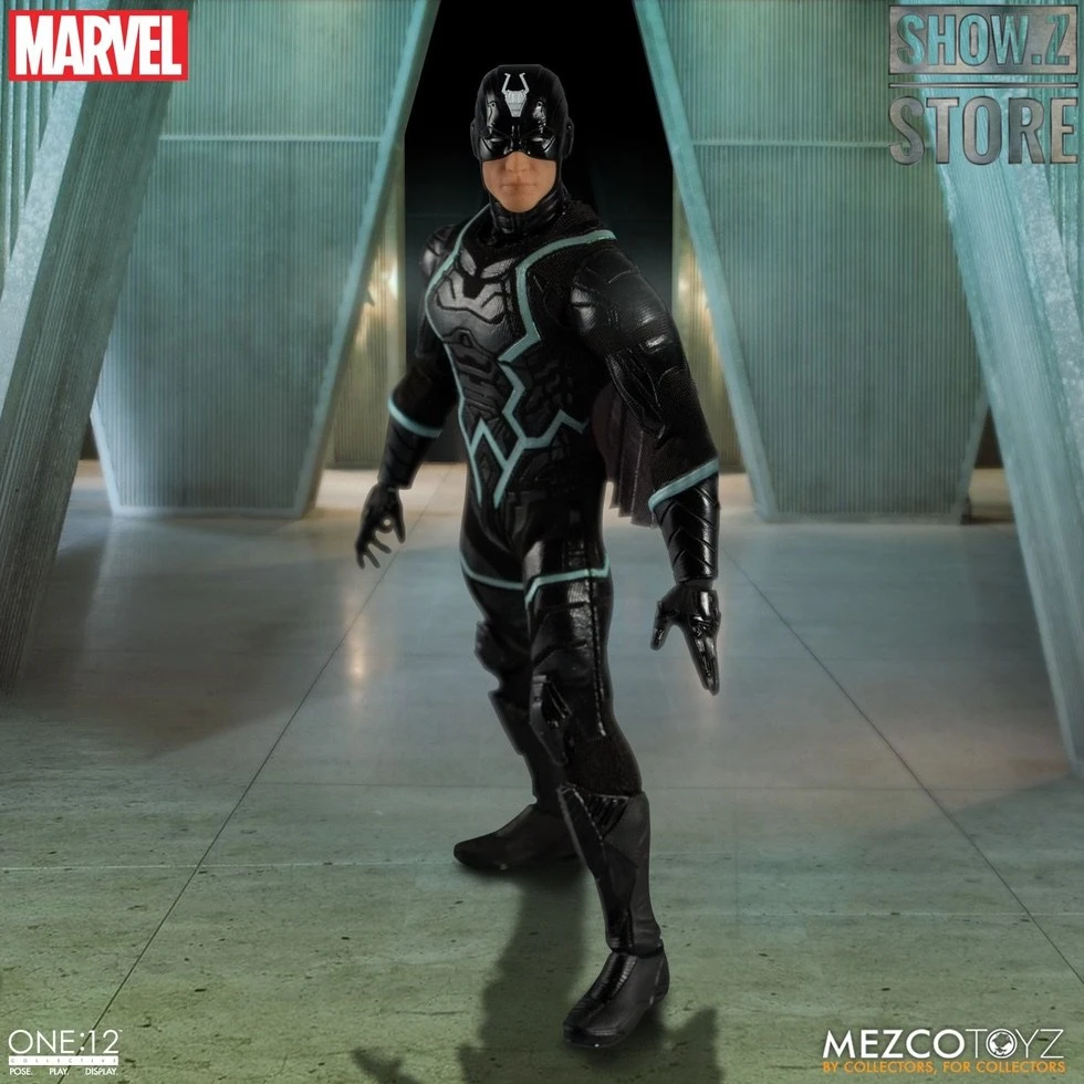 MEZCO Toyz One:12 Black Bolt & Lockjaw Two-Pack 7 MEZCO Toyz One:12 Black Bolt & Lockjaw Two-Pack - Image 7
