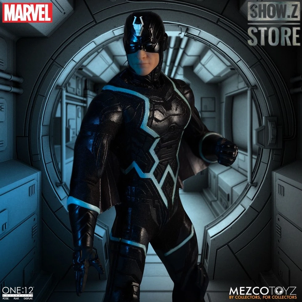 MEZCO Toyz One:12 Black Bolt & Lockjaw Two-Pack 4 MEZCO Toyz One:12 Black Bolt & Lockjaw Two-Pack - Image 4