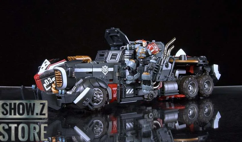 Toys Alliance ARC-01 Ursus Guard Captain Ørn Lodbrok 5 Toys Alliance ARC-01 Ursus Guard Captain Ørn Lodbrok - Image 5